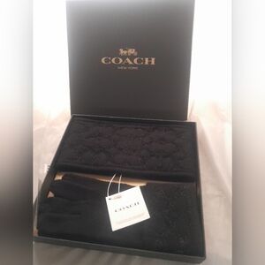 New Coach Singature Glove & Headband Set In Coach Gift Box NWT